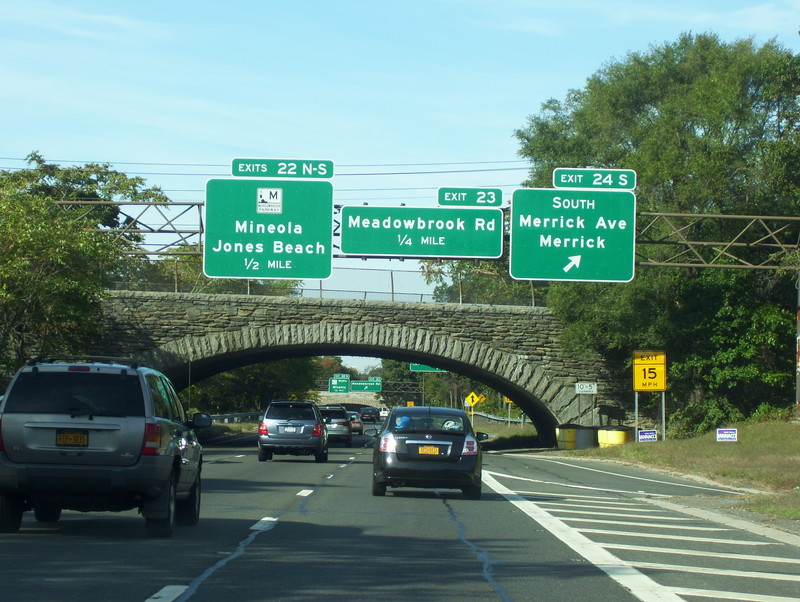 Southern State Parkway Westbound New York State Roads