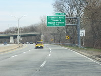 Bronx River Parkway Photo