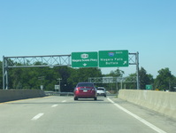 Upper Mountain Road Photo