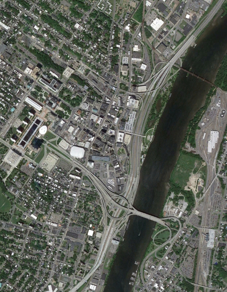 I-787 through downtown Albany in 2015