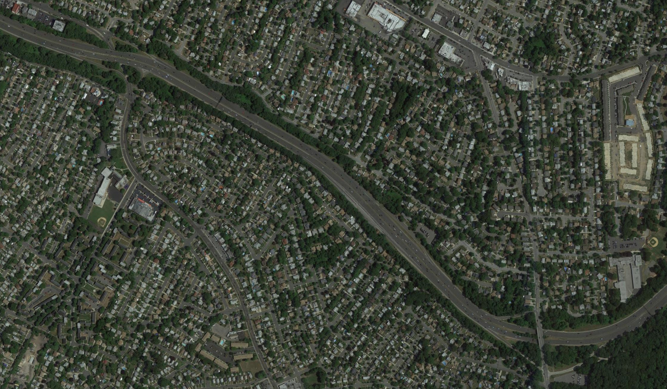 The Southern State Parkway at Central Avenue and Fletcher Avenue in 2010