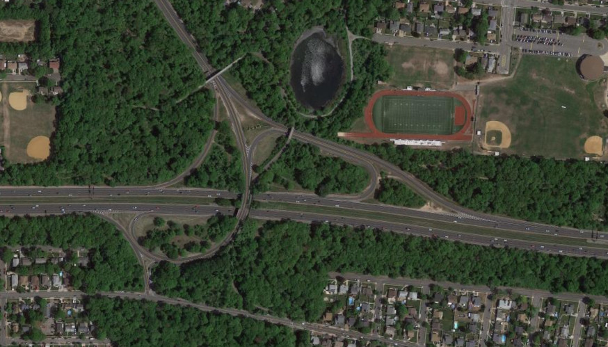 The Southern State Parkway at the Bethpage State Parkway in 2015