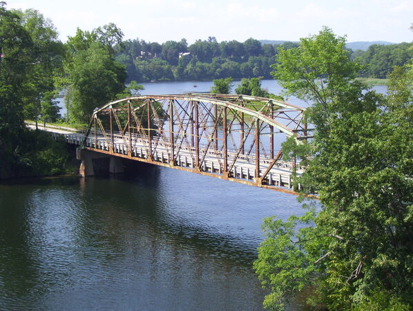 The former NH 119 bridge viewed from the new bridge